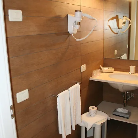 Bacco לידו די קאמאיורה